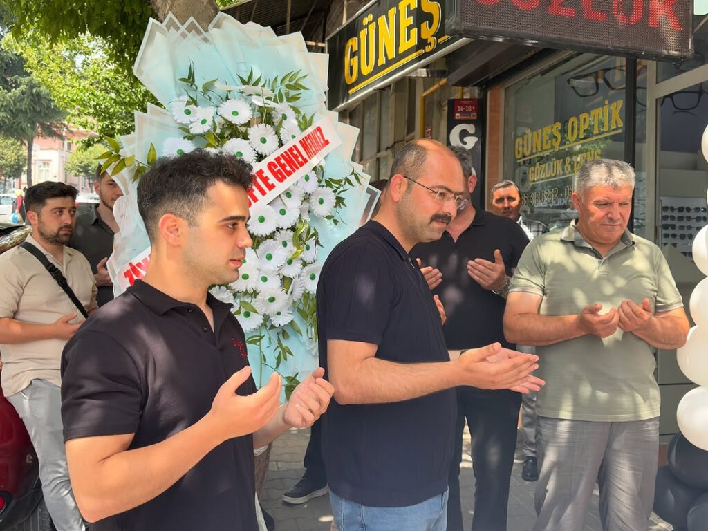 seeig_post_3945477089079618488_5