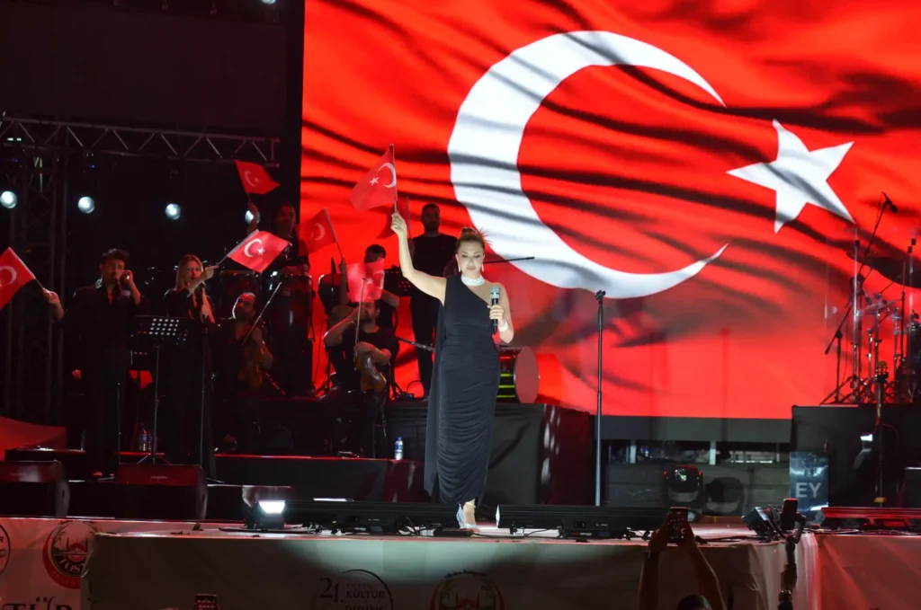 tosyabld_1788257347_3976512502243551050_1976306086