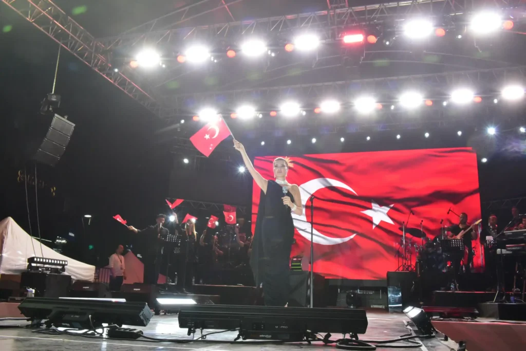 tosyabld_1788257347_3976512585483895668_1976306086