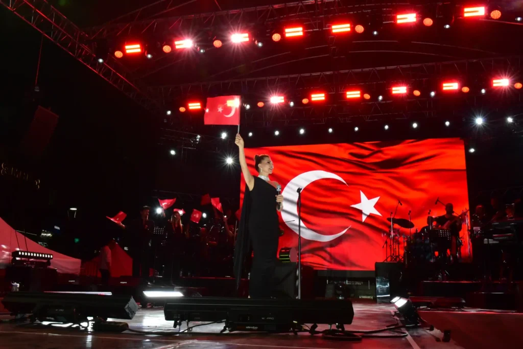 tosyabld_1788257347_3976512611597640819_1976306086