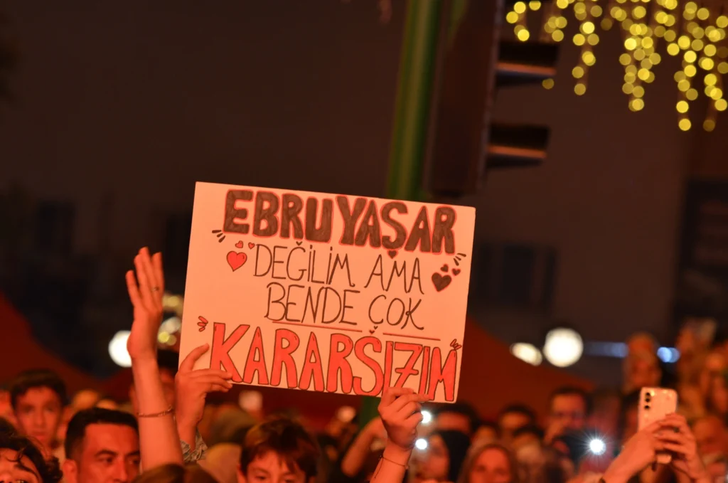 tosyabld_1788258065_3976519107416696368_1976306086