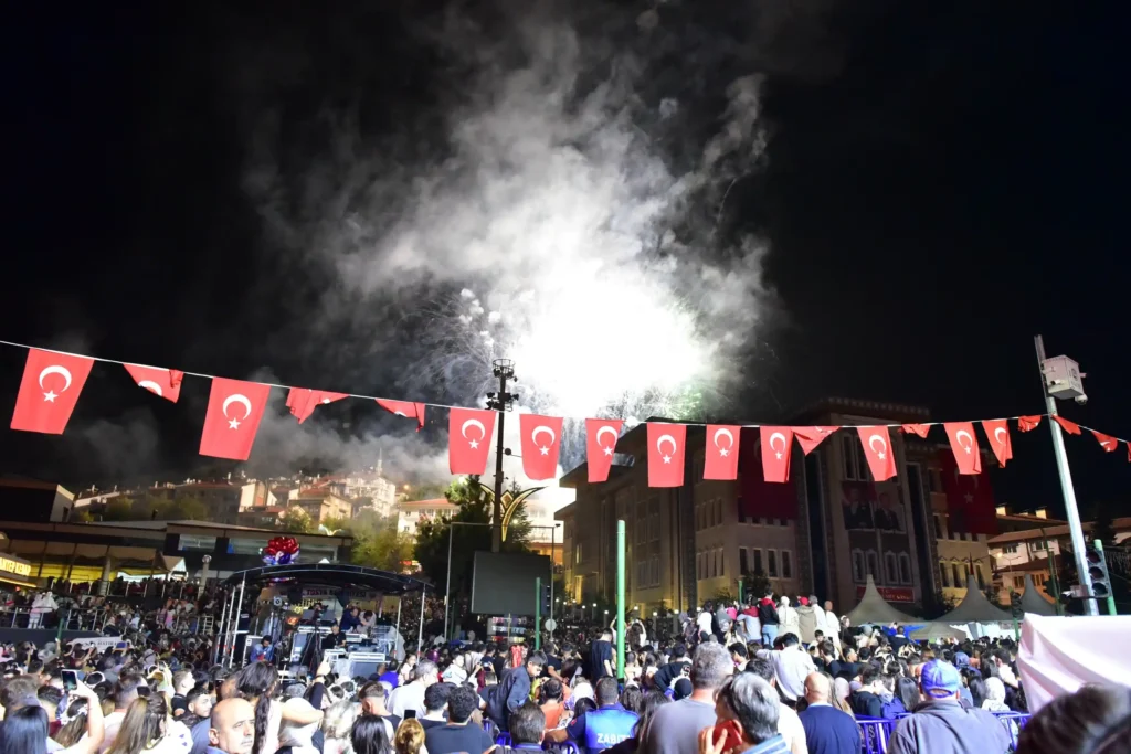 tosyabld_1788293876_3976819614643601045_1976306086