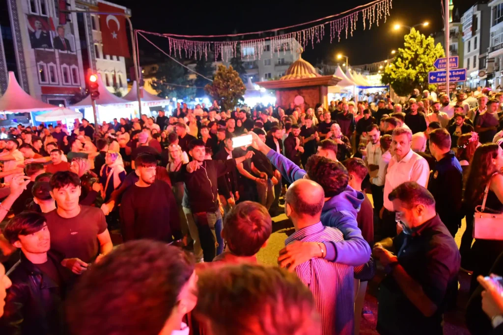 tosyabld_1788295138_3976830104069247625_1976306086