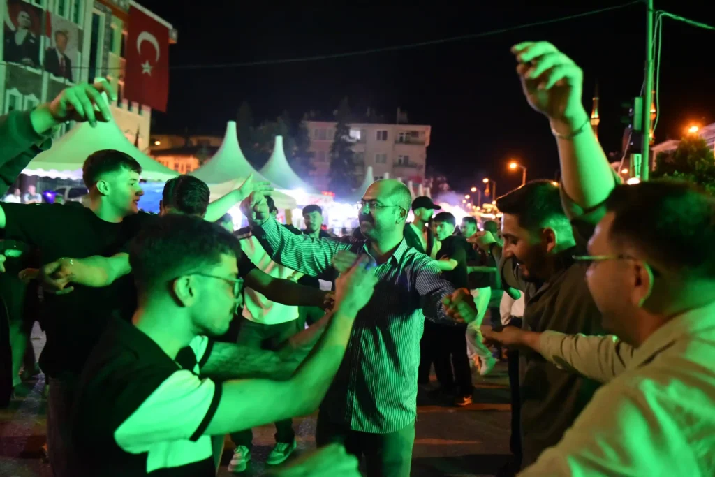 tosyabld_1788295138_3976830134528364040_1976306086