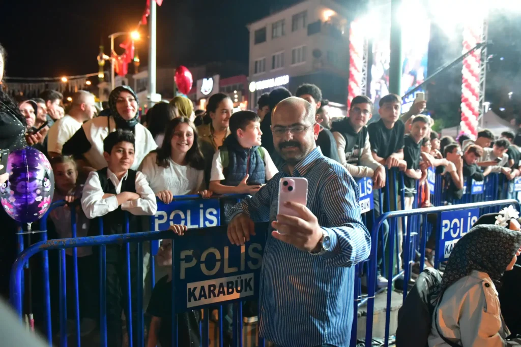 tosyabld_1788295654_3976834452329448732_1976306086
