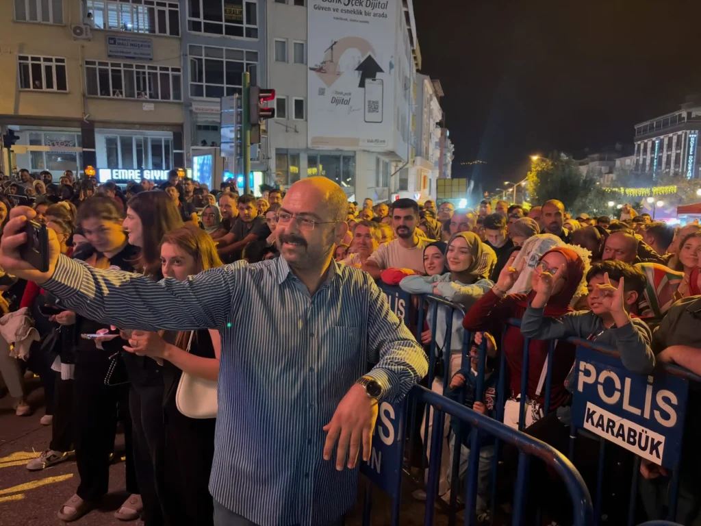 tosyabld_1788296224_3976839225262984676_1976306086