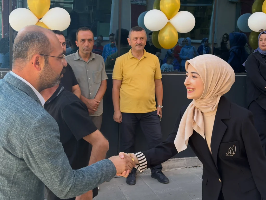 tosyabld_1789140706_3983922420592478502_1976306086