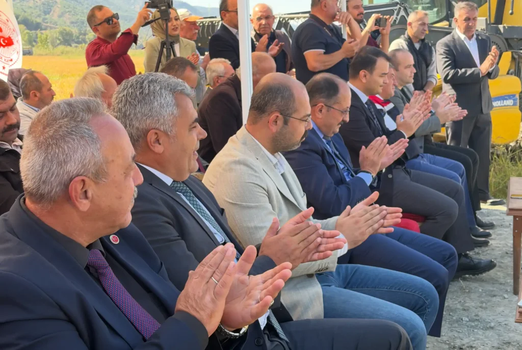 tosyabld_1791297967_4002019500989034259_1976306086