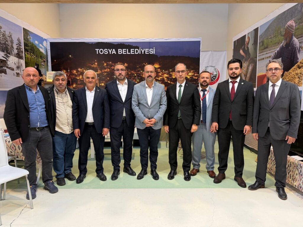 tosyabld_1791796870_4006204814515023109_1976306086