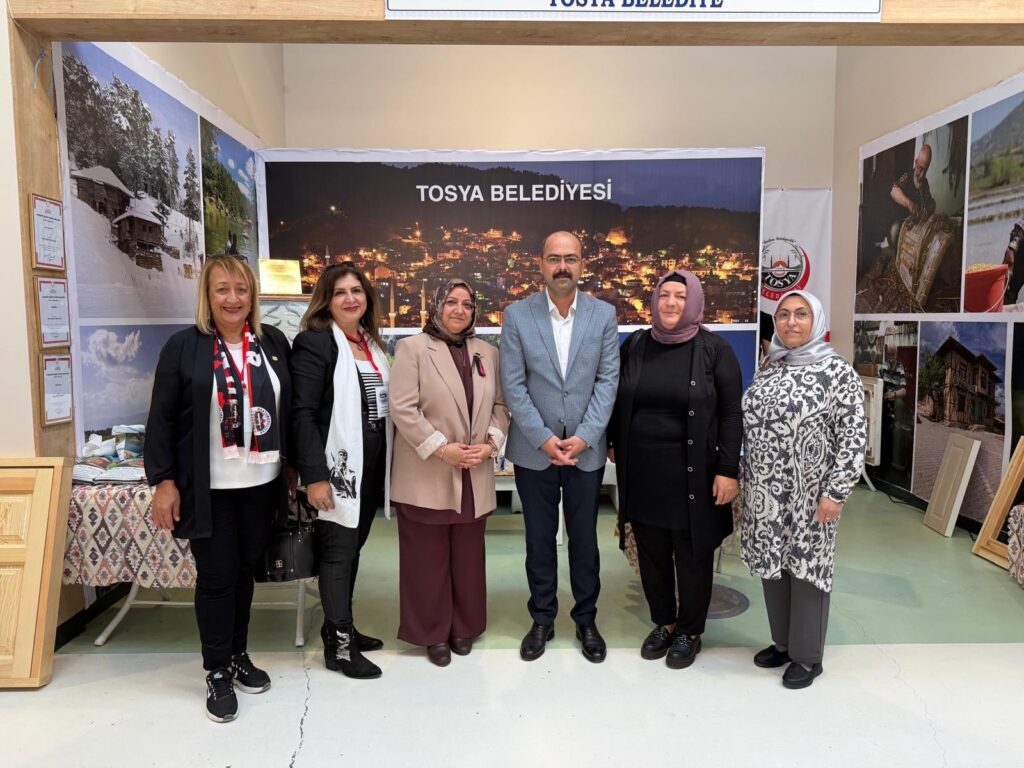 tosyabld_1791796870_4006204817333577310_1976306086