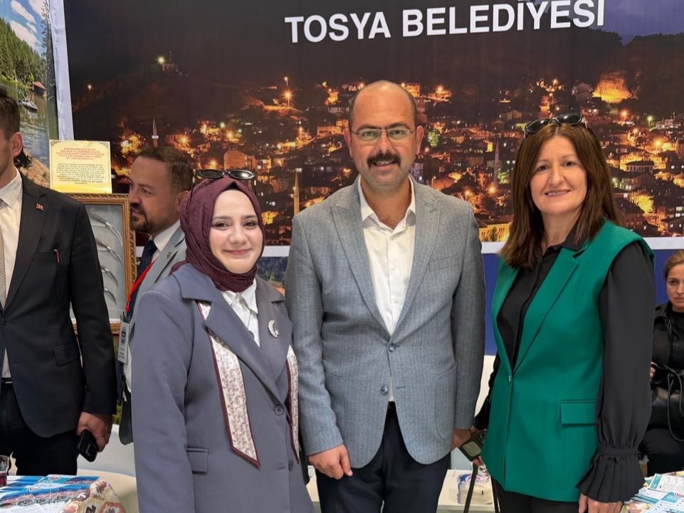 tosyabld_1791796870_4006204820789798663_1976306086