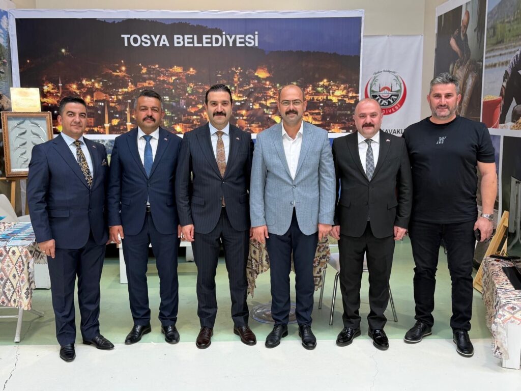 tosyabld_1791797206_4006207613030358744_1976306086