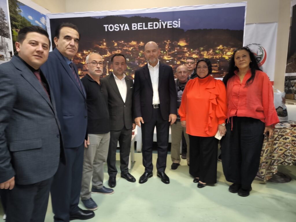 tosyabld_1791797207_4006207571431022212_1976306086