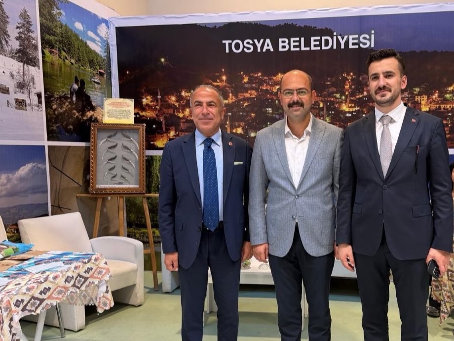 tosyabld_1791797207_4006207610933192520_1976306086