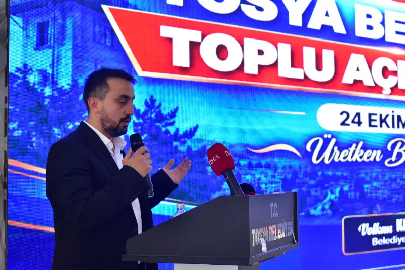 tosyabld_1792879399_4015285388496254026_1976306086