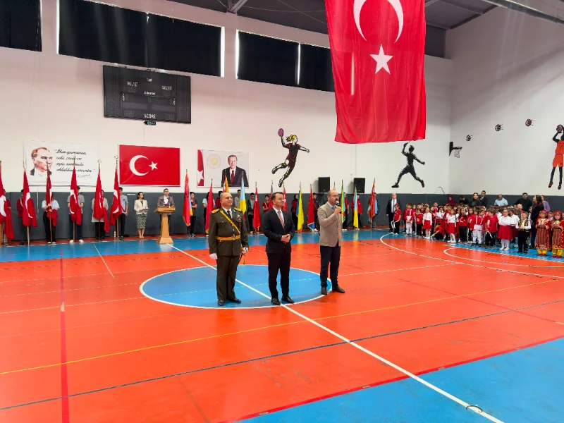 tosyabld_1793282767_4018669478498829900_1976306086